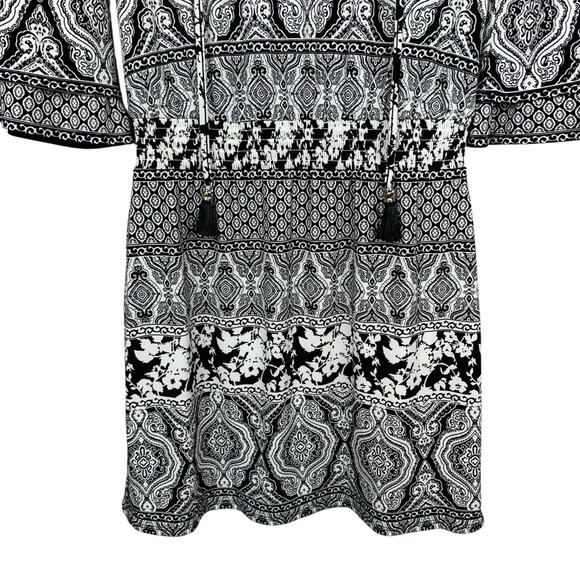 White House Black Market WHBM Blouson Dress Black White Mini Women's 00 - Picture 6 of 7